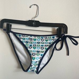 O'Neill, M, Swim Suit Bottom, never worn, white w/ blue+green hearts, tie on hip